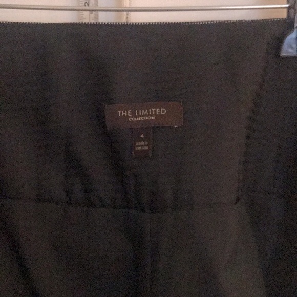 🌻 Limited skirt size 4 (matching coat sold separately) - Picture 3 of 6